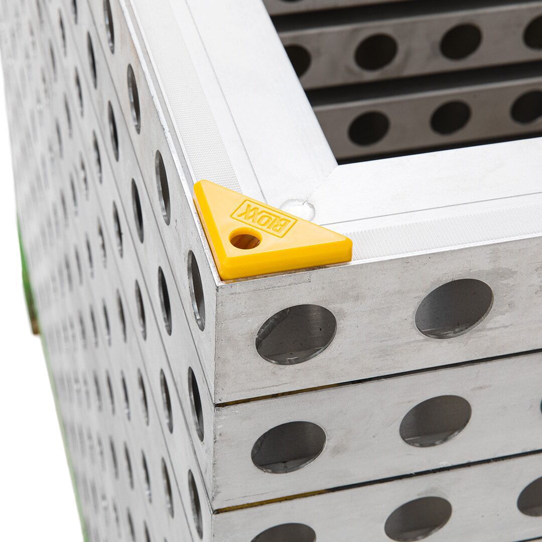 Bloxx Yellow Corner piece on Alluvision frames